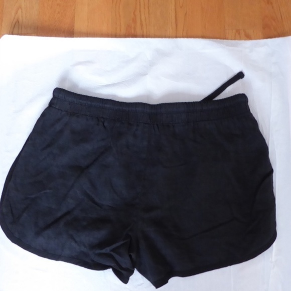 NWOT James Perse Linen Dolphin Shorts Black - Picture 5 of 8